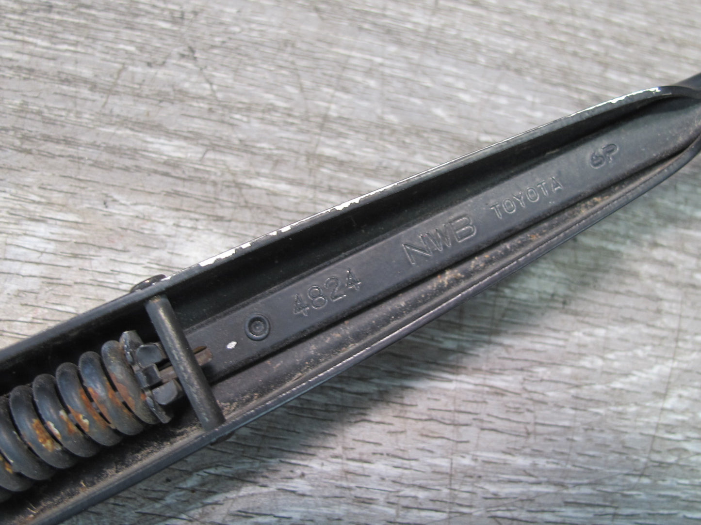 92-00 Lexus SC400 SC300 Set of 2 Front Left & Right Windshield Wiper Arm OEM