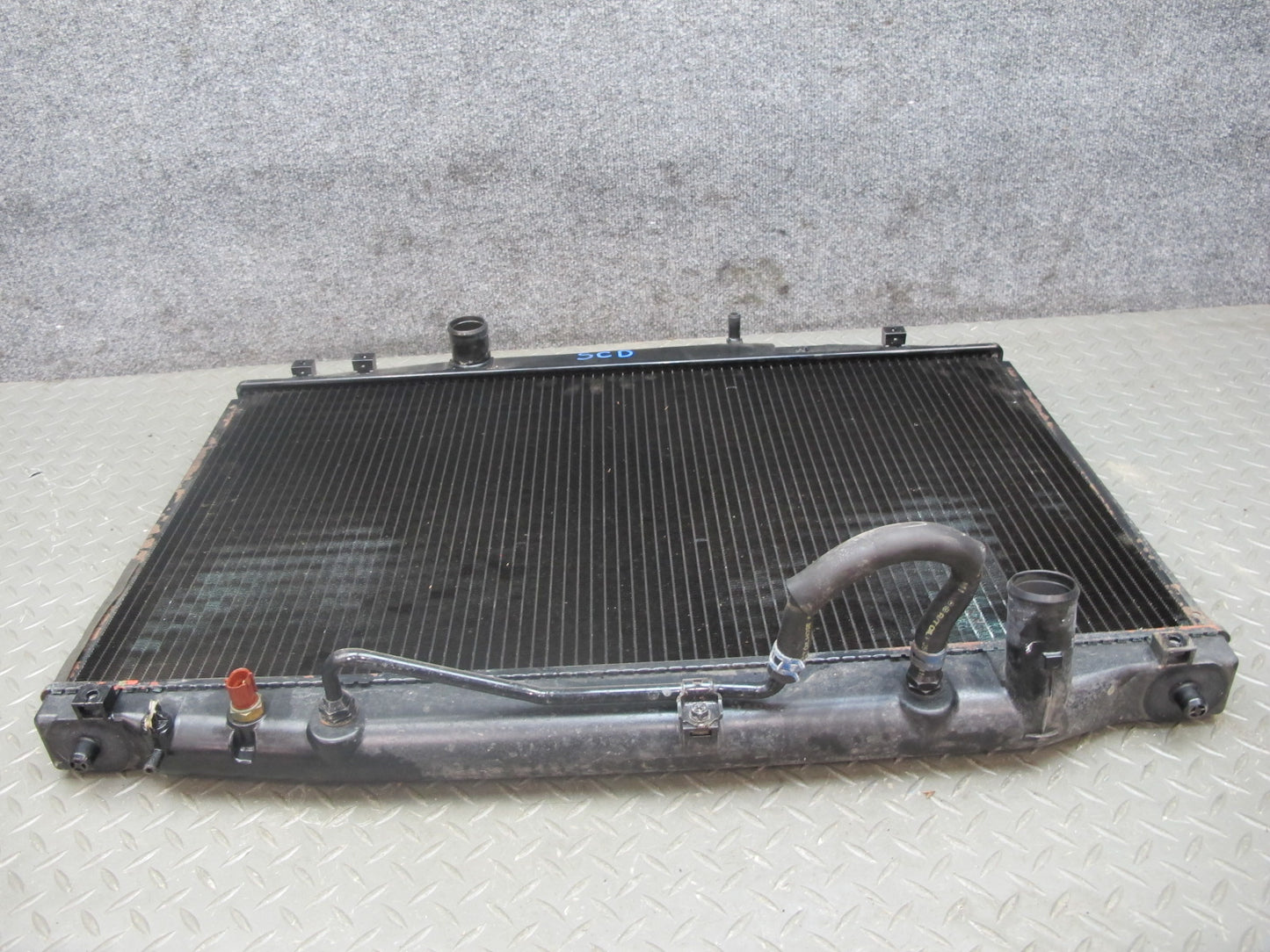 92-95 Lexus UZZ30L SC400 1UZFE Engine Motor Cooling Radiator OEM