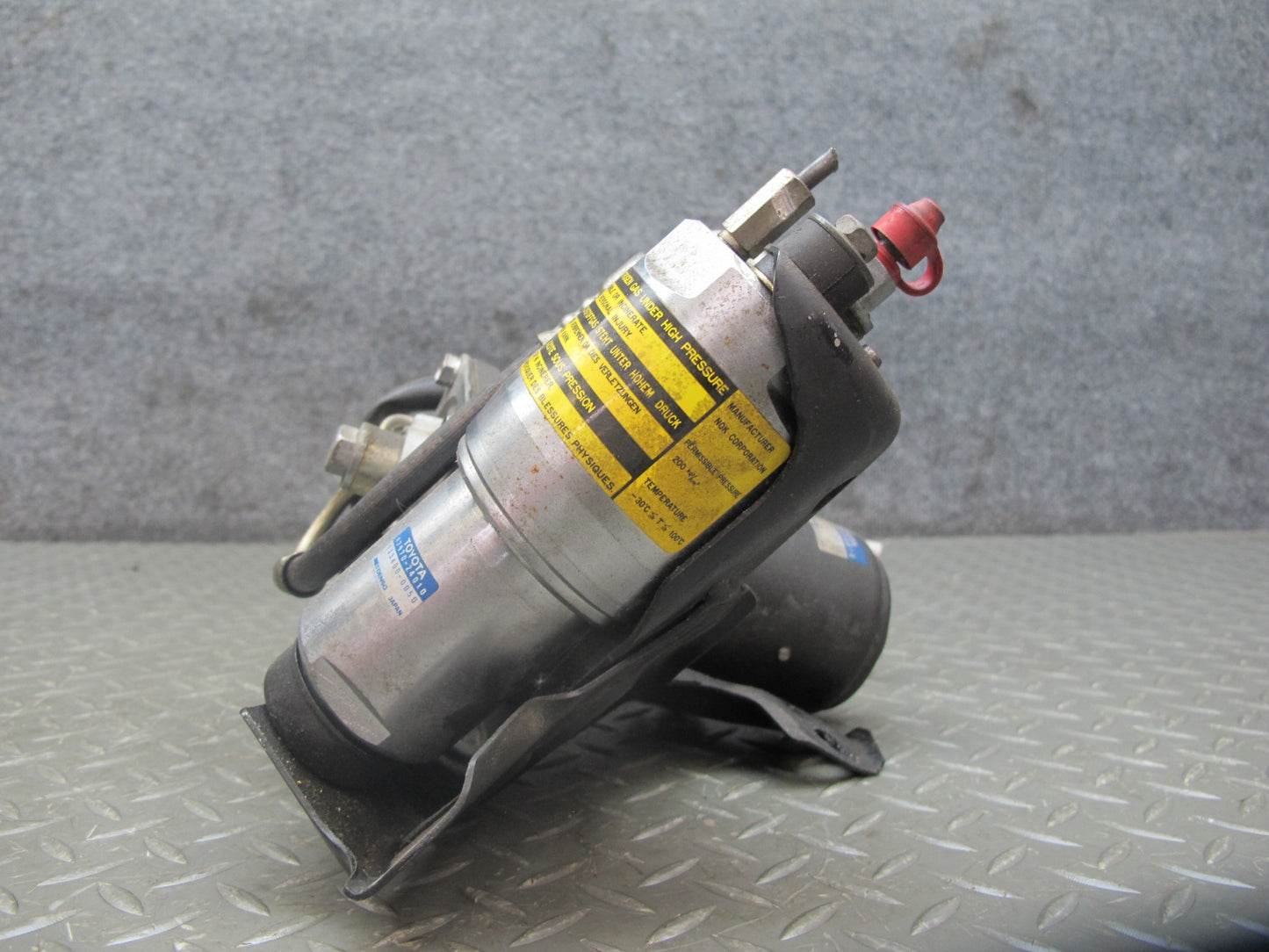 92-95 Lexus SC300 SC400 UZZ30L Anti Lock Brake ABS Pump w Accumulator Assy OEM