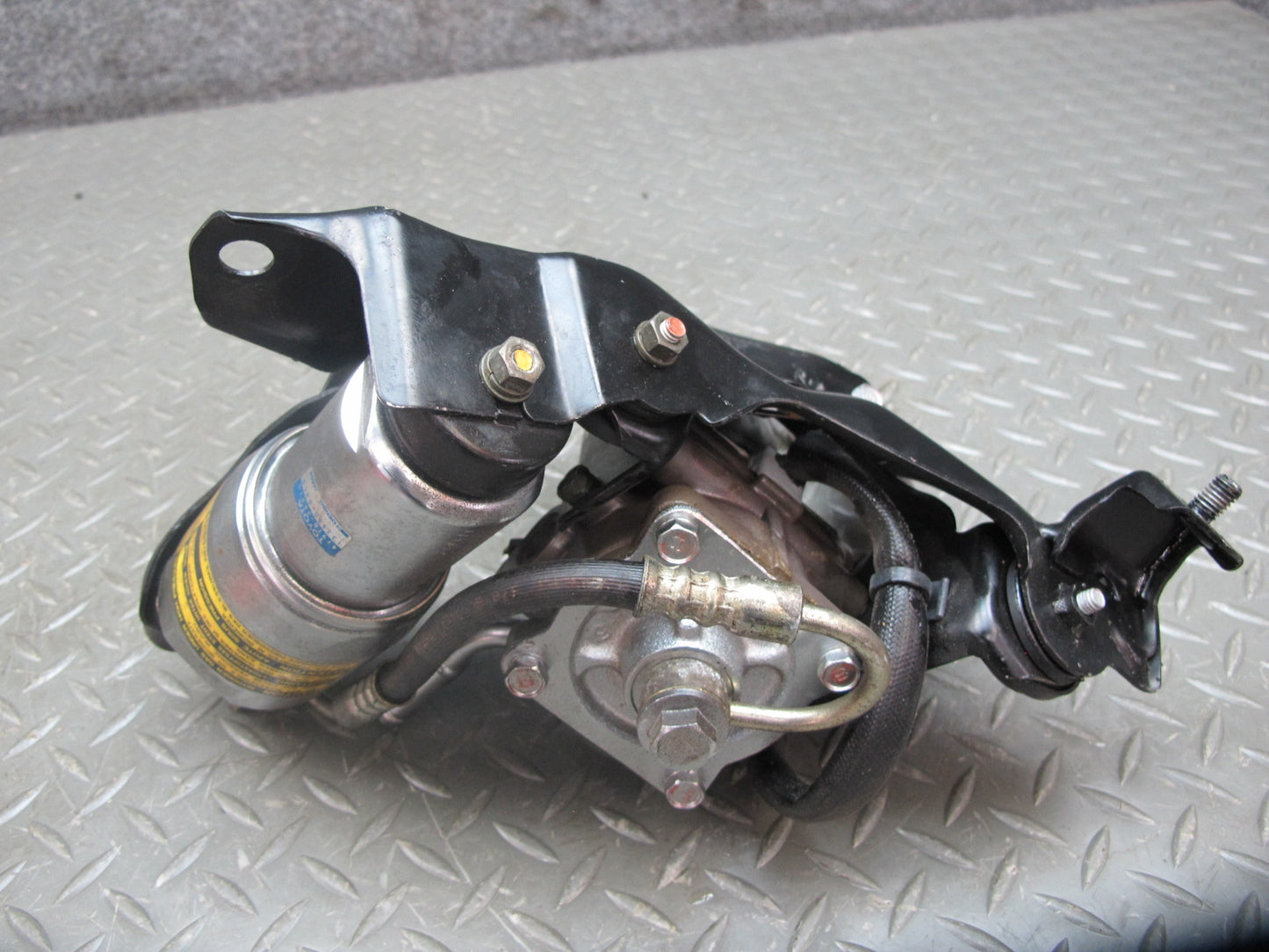 92-95 Lexus SC300 SC400 UZZ30L Anti Lock Brake ABS Pump w Accumulator Assy OEM