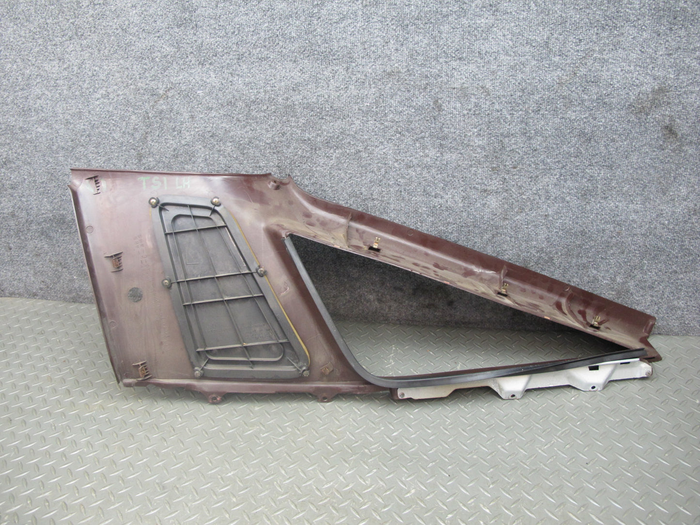 86-88 Toyota Supra MA71 Set of 2 Rear Left Quarter Window Trim Cover Panel OEM