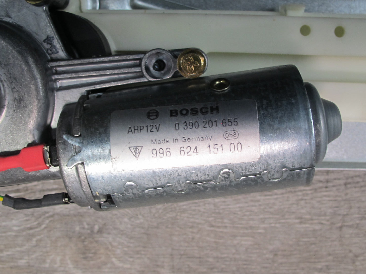 1997-2004 Porsche Boxster 986 Rear Trunk Spoiler Drive Motor Mechanism Assembly