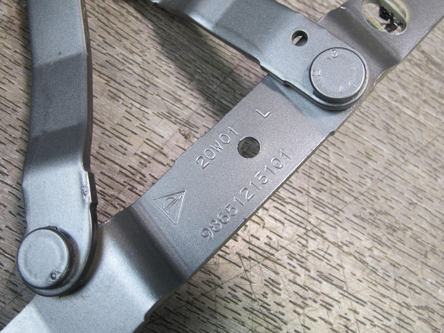1997-2004 Porsche Boxster 986 Rear Right & Left Side Trunk Lid Hinge Bracket Set
