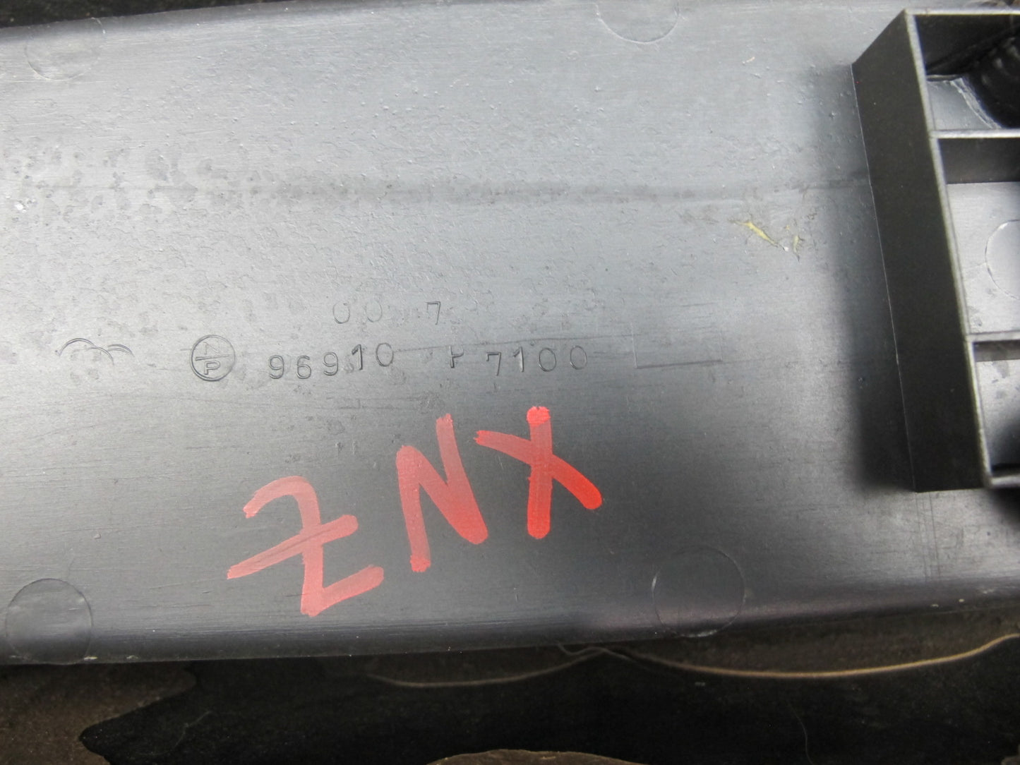 79-83 Datsun Nissan 280ZX 2+2 Manual Center Console Armrest Mirror Switch OEM