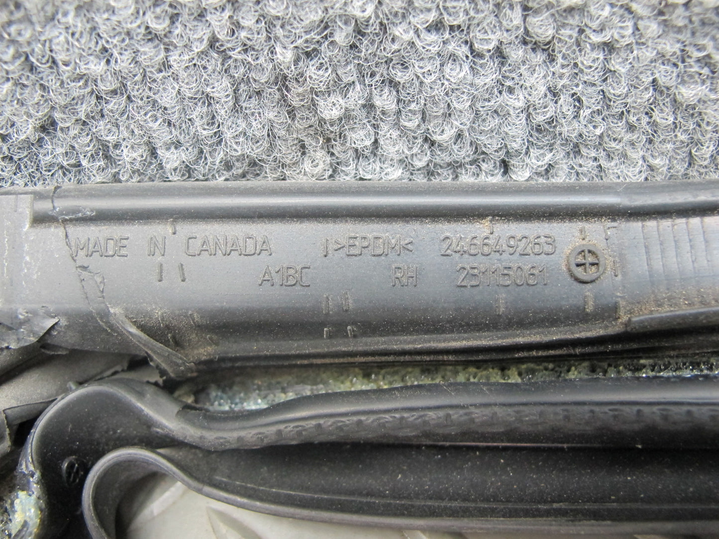 16-23 Chevrolet Camaro Coupe Right Door Weatherstrip Rubber Seal Gasket OEM