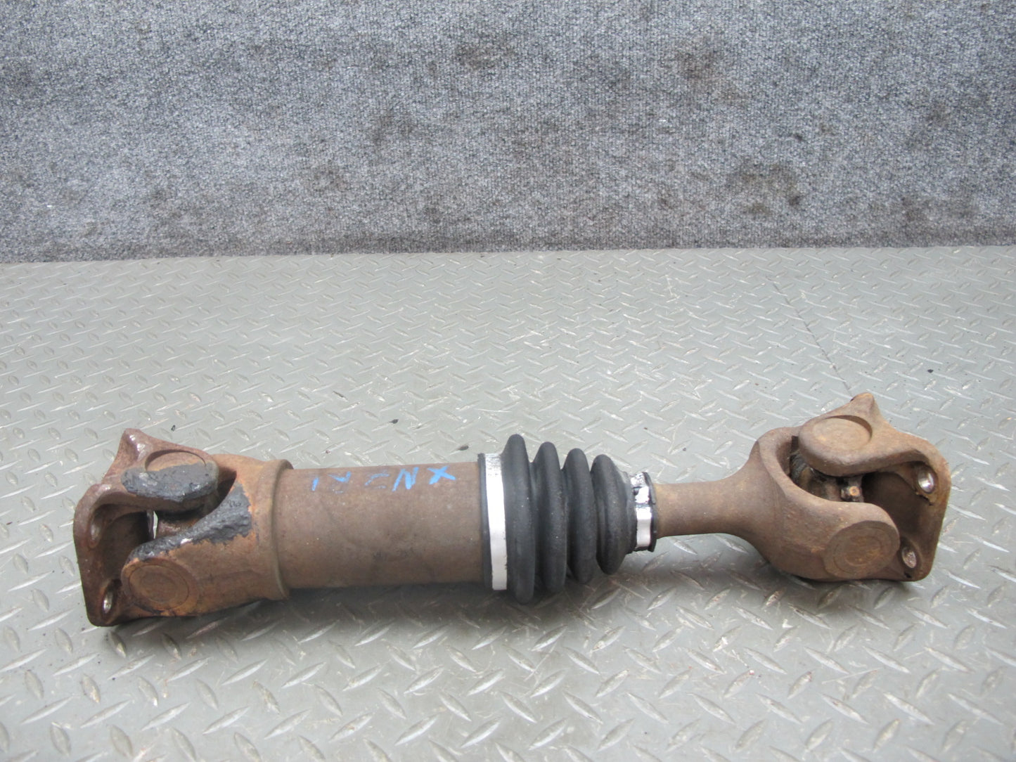 79-81 Datsun Nissan S130 280ZX NON Turbo Rear Left Suspension Axle Shaft OEM