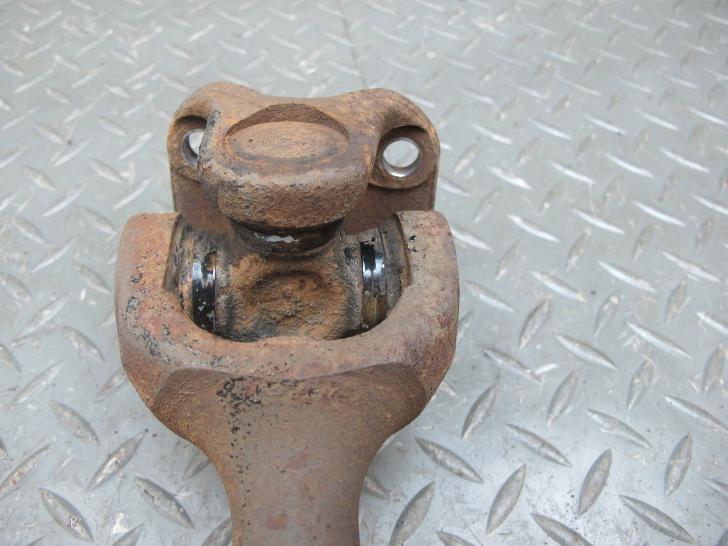 79-81 Datsun Nissan S130 280ZX NON Torbo Rear Right Suspension Axle Shaft OEM