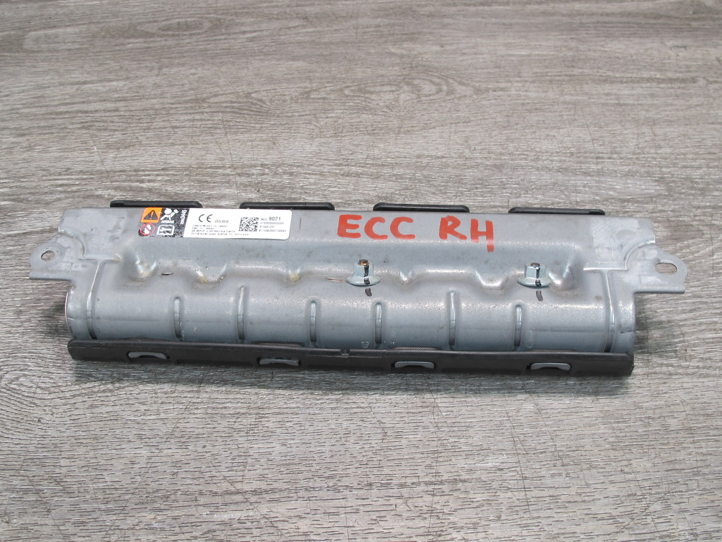 16-23 CHEVROLET CAMARO FRONT RIGHT PASS SIDE UNDER DASH KNEE SRS AIRBAG OEM