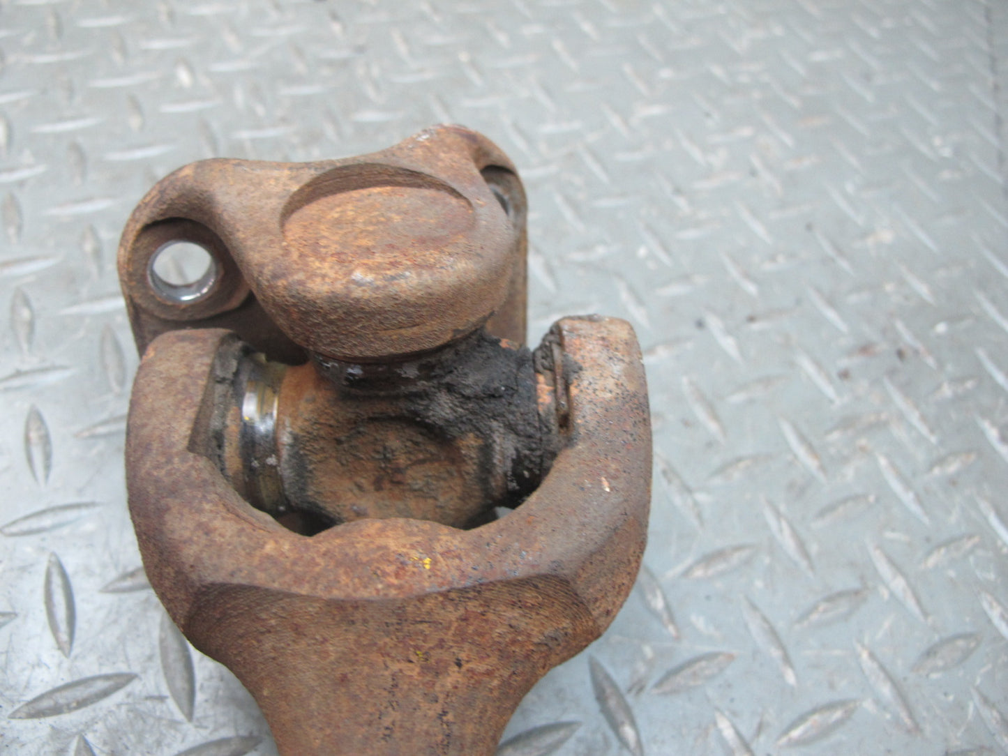 79-81 Datsun Nissan S130 280ZX NON Torbo Rear Right Suspension Axle Shaft OEM