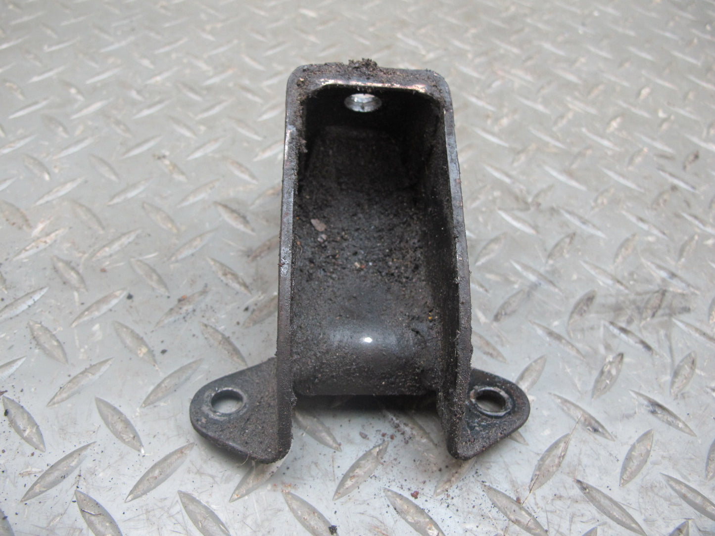 79-83 Datsun Nissan S130 280ZX 2.8L Set of 2 Engine Motor Mount OEM