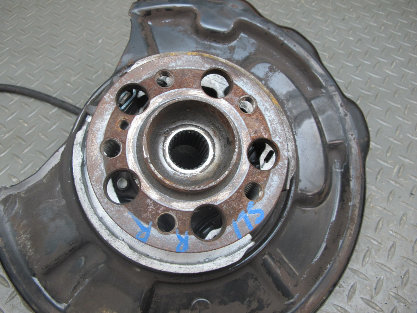 03-08 Mercedes R230 SL600 Rear Right Spindle Knuckle Wheel Hub Bearing 56K OEM