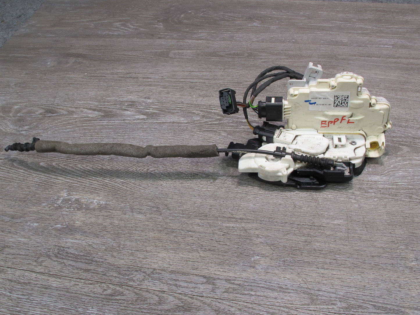 2013-2016 Porsche Panamera 970 Front Left Door Lock Latch Actuator