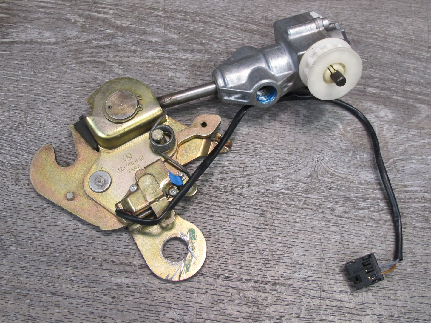 96-99 Mercedes R129 Sl-class Set of 6 Front Right Seat Adjust Motor OEM
