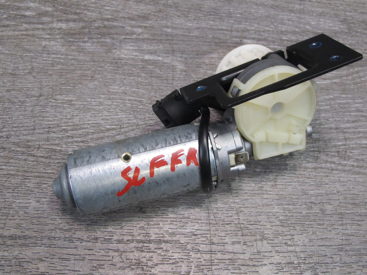 96-99 Mercedes R129 Sl-class Set of 6 Front Right Seat Adjust Motor OEM