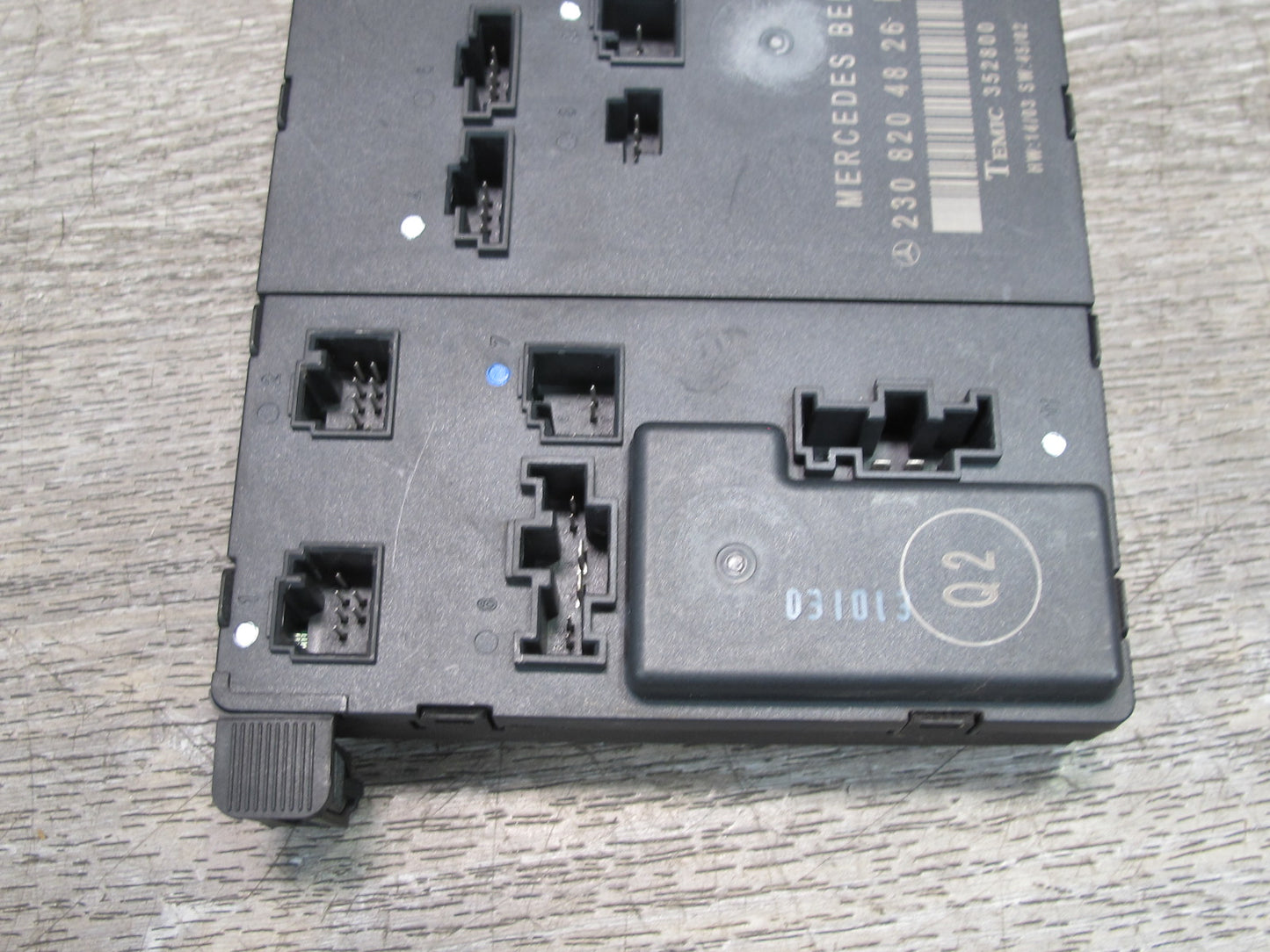 03-12 Mercedes R230 Sl-class Right Door Control Module 2308204826 OEM