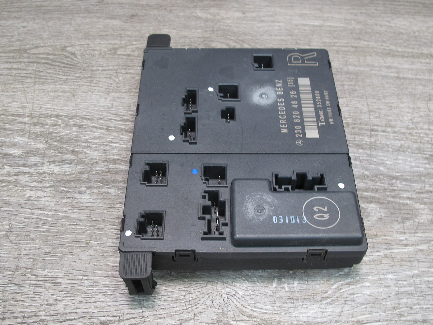03-12 Mercedes R230 Sl-class Right Door Control Module 2308204826 OEM