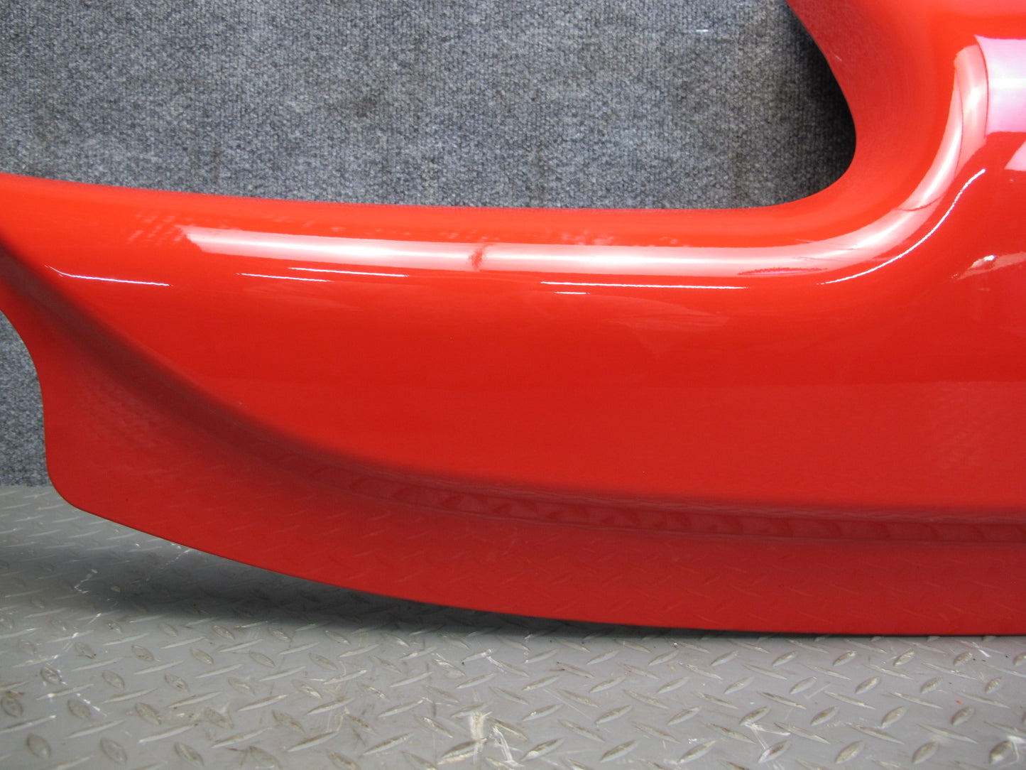 03-06 Chevrolet SSR Rear Interior Waterfall Upper Trim Panel RED 15103060 OEM