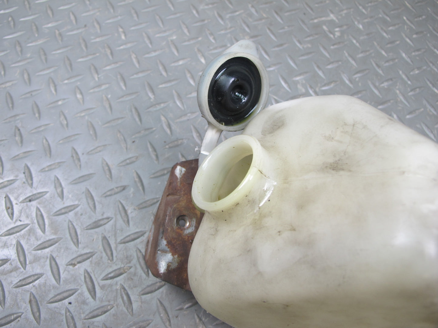 79-83 Datsun Nissan 280ZX S130 NA Engine Coolant Expansion Reservoir Tank OEM