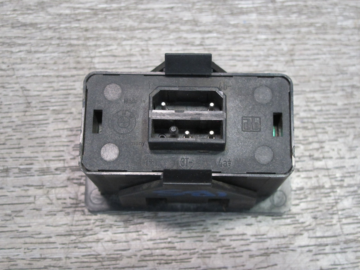 85-89 BMW E24 6-SERIES Door Chime Gong Speaker w Cabin Temperature Sensor OEM