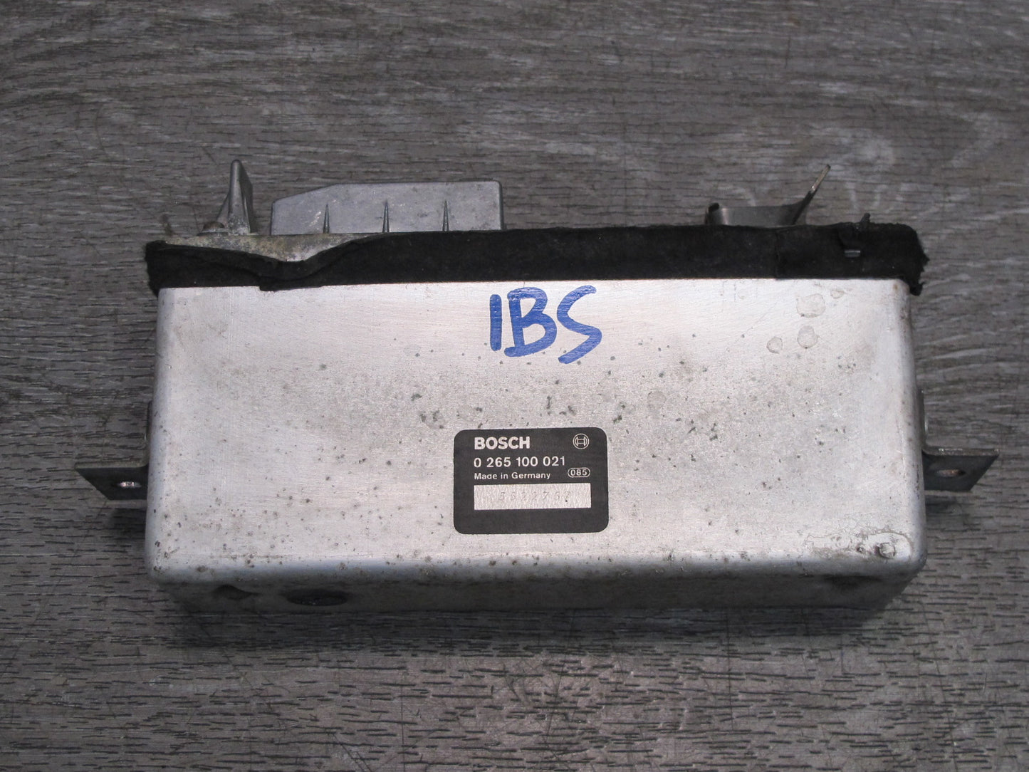 85-87 BMW E24 Anti Lock Brake ABS Control Module 0265100021 OEM