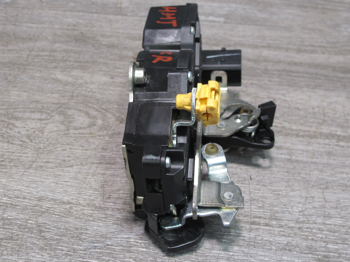 2003-2007 Hummer H2 Front Right Passenger Side Door Lock Latch Actuator