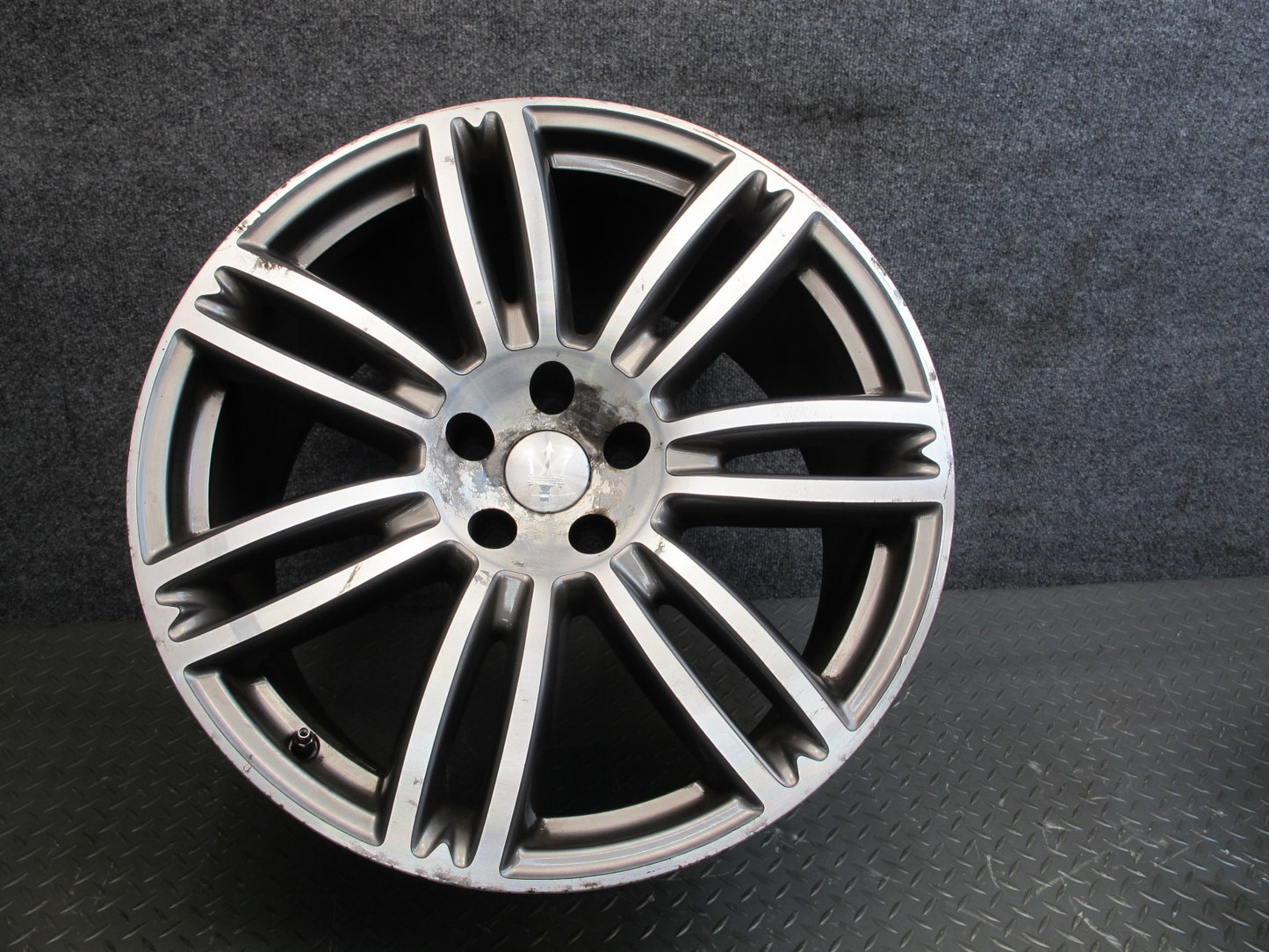 14-19 Maserati Ghibli Set of 4 Factory R20 20" Wheel Rim 20x10.5J 20x8.5J OEM