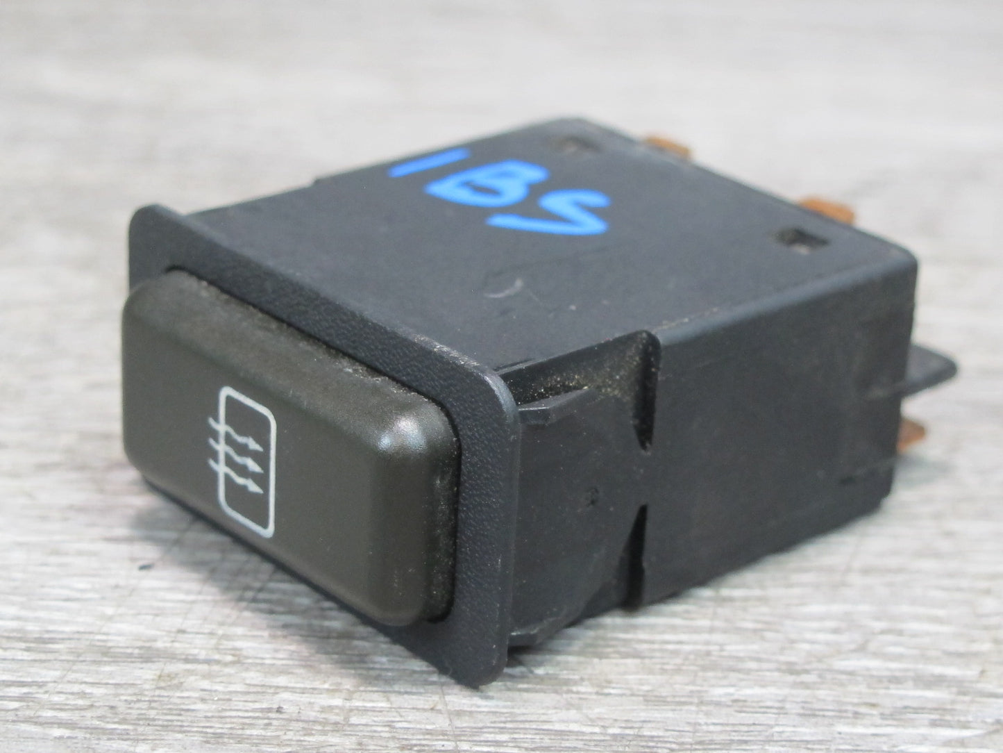 83-89 BMW E24 Rear Heated Window Defrost Button Switch OEM