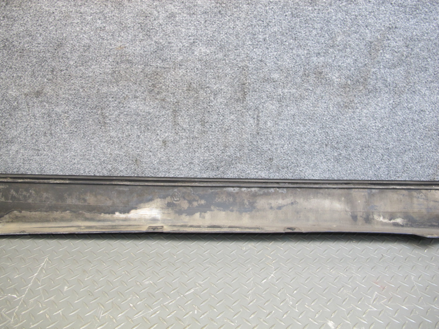 94-99 BMW E36 3-SERIES 2DOOR Set of 2 Side Skirt Rocker Panel Molding OEM
