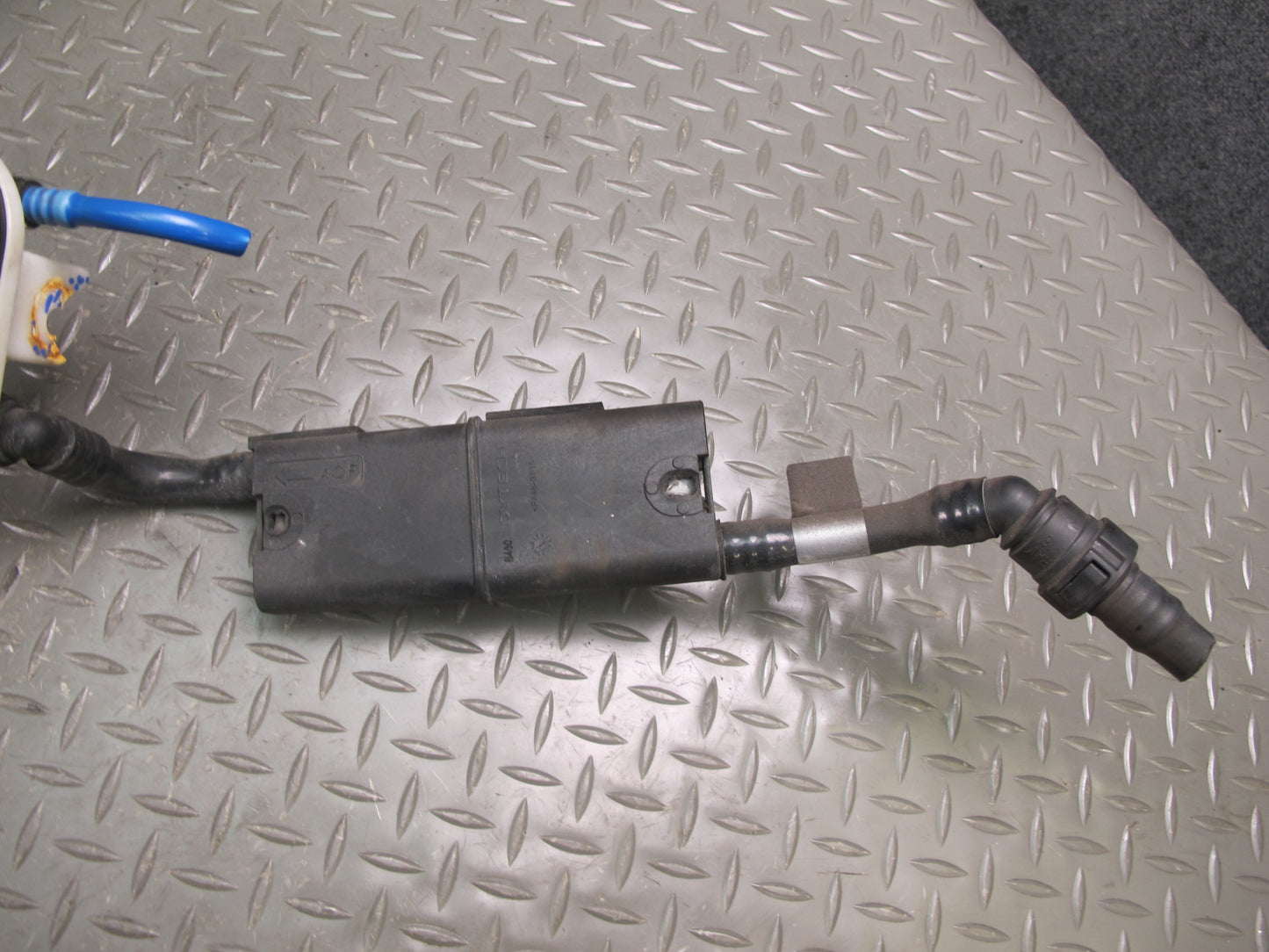 14-17 Maserati Ghibli Fuel Vapor Canister w Leak Detection Pump & Hose OEM