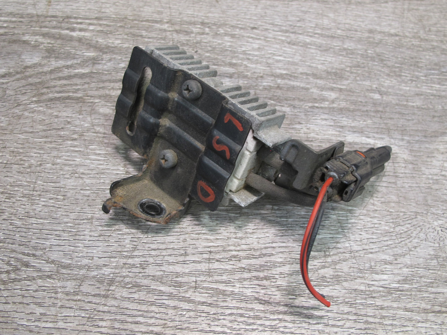 04-06 Lexus UCF30L LS430 Fuel Pump Resistor Module 23080-50140 OEM