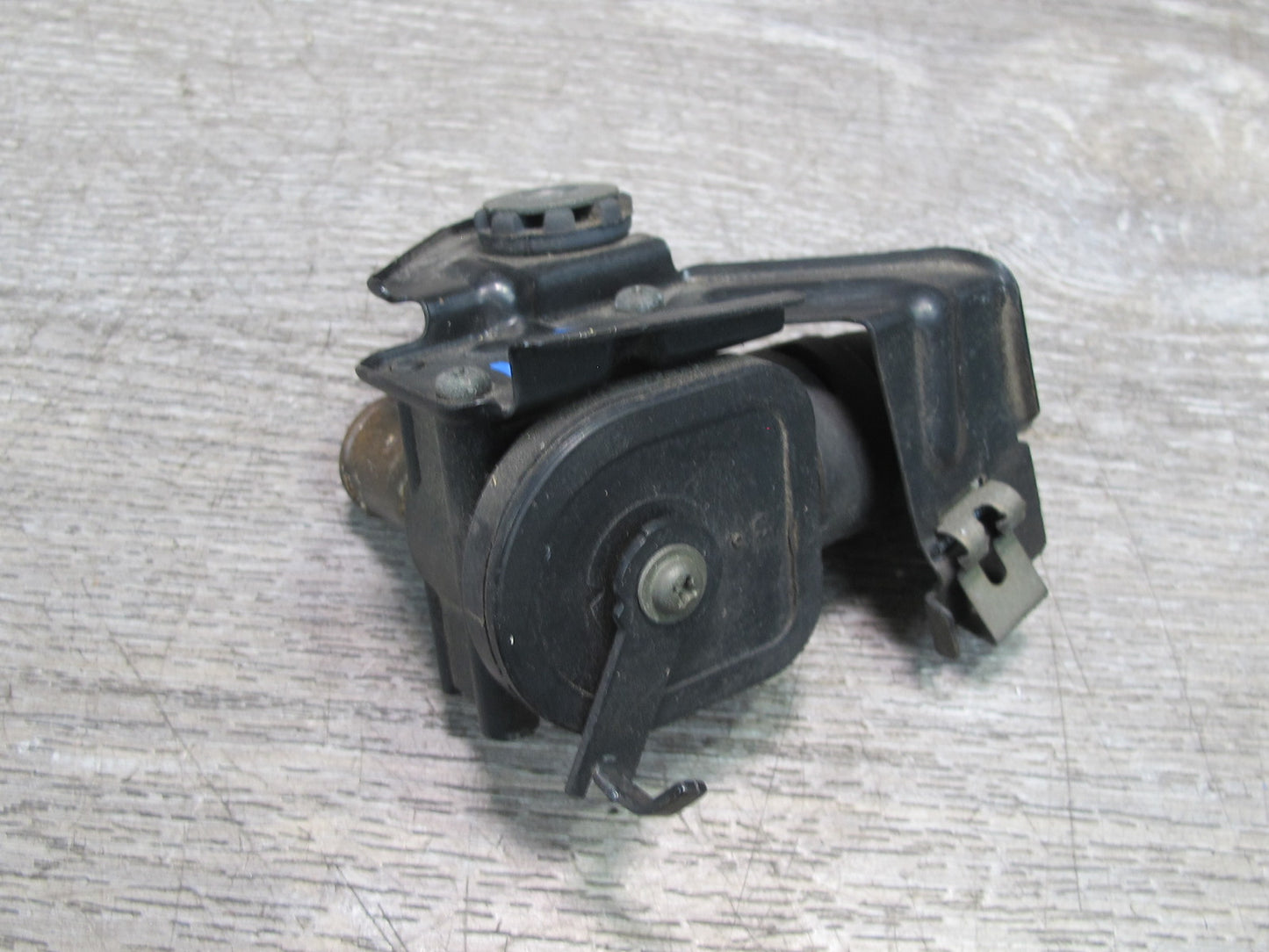 01-06 Lexus UCF30L LS430 Hvac Heater Control Water Valve OEM