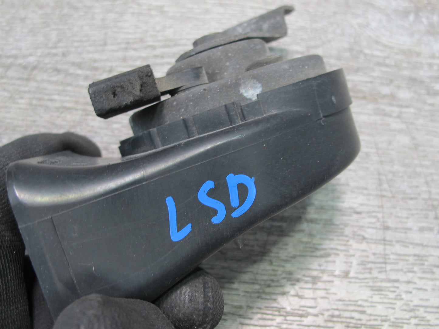 01-06 Lexus UCF30L LS430 Set of 2 High & Low Tone Note Pitch Horn Signal OEM