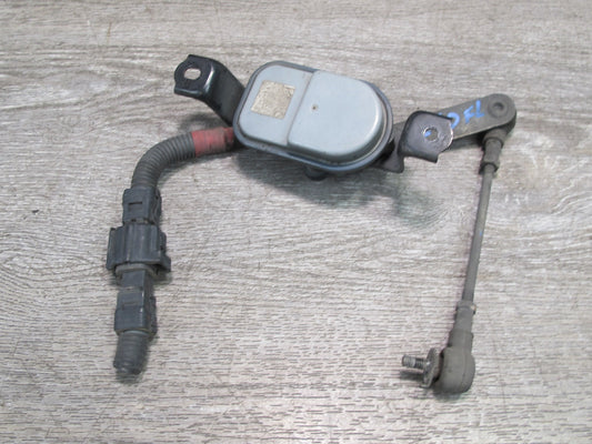 01-06 Lexus UCF30L LS430 Front Left Suspension Height Level Sensor OEM