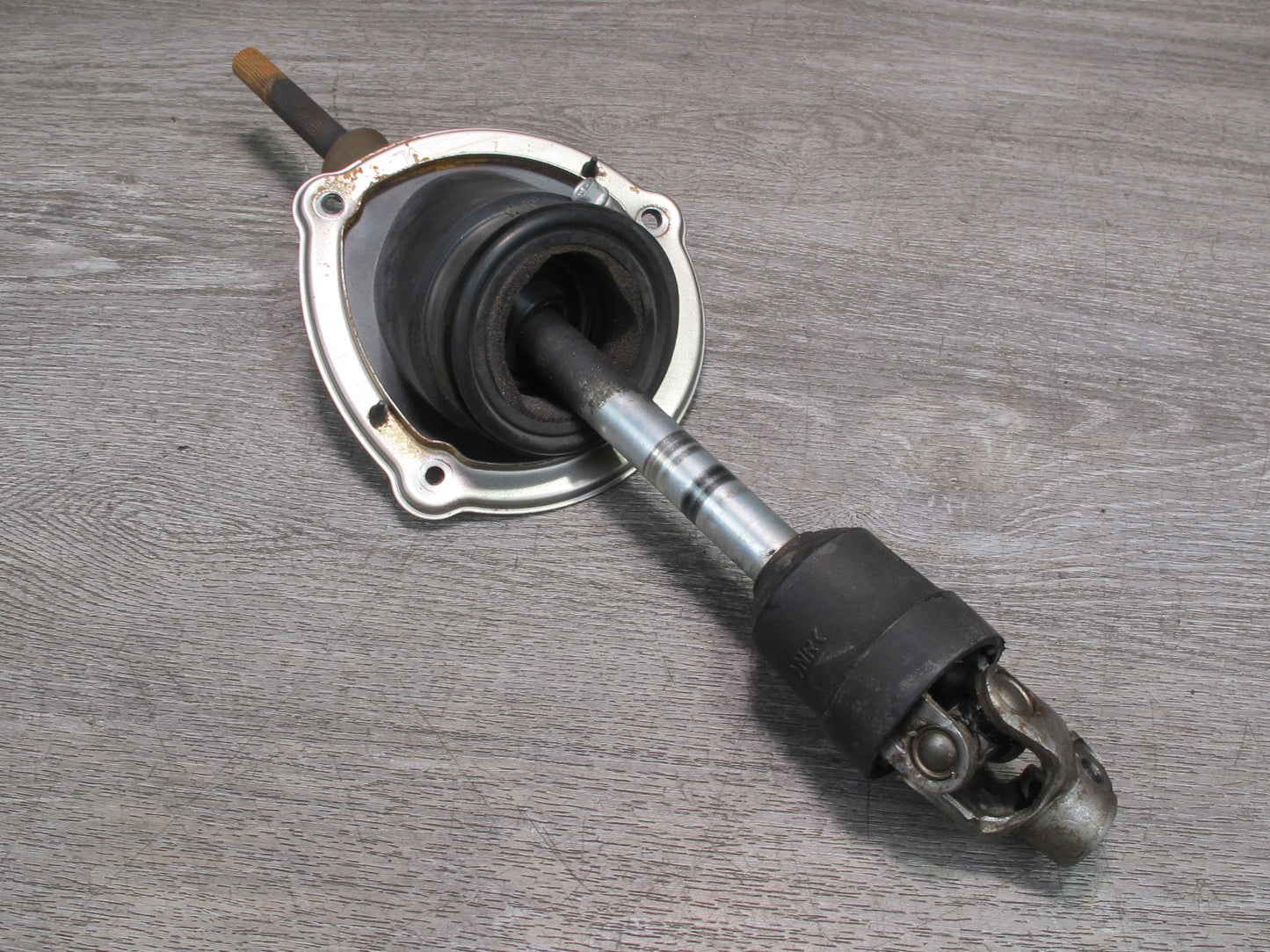 01-06 Lexus UCF30L LS430 Steering Column Lower U Joint Shaft OEM