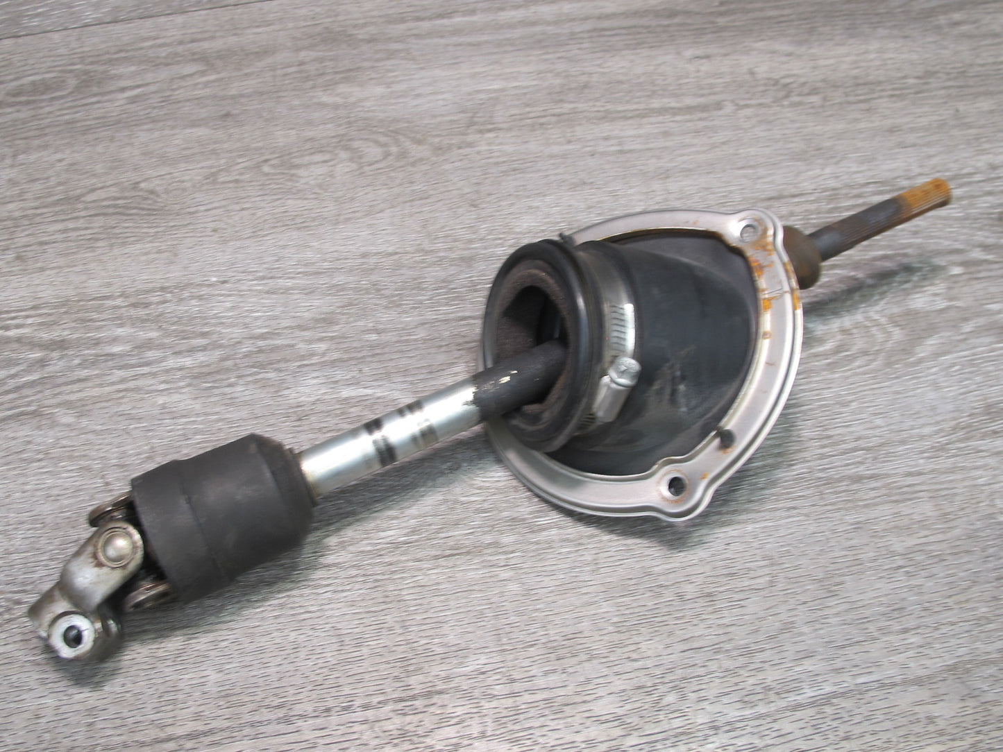 01-06 Lexus UCF30L LS430 Steering Column Lower U Joint Shaft OEM