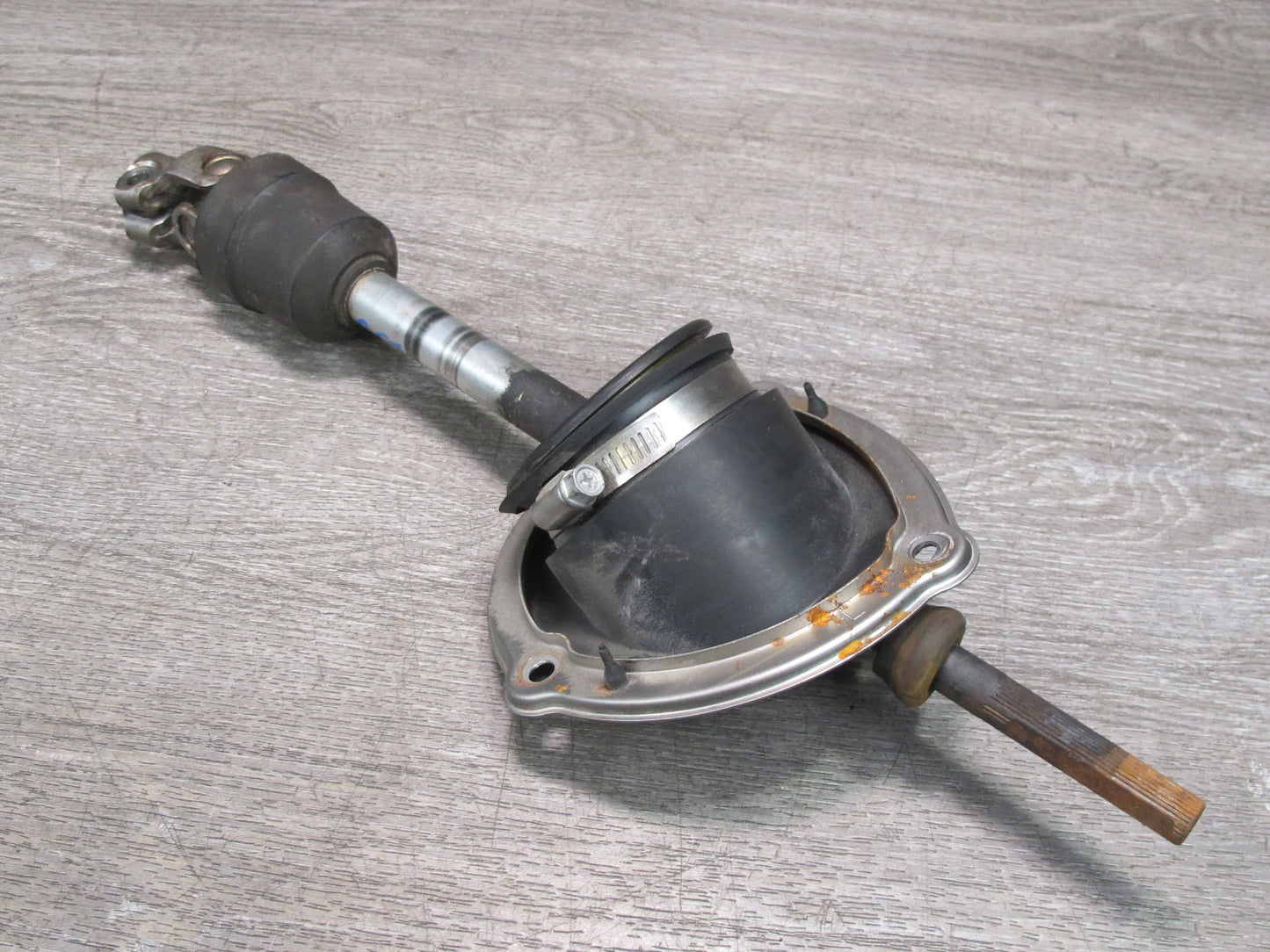 01-06 Lexus UCF30L LS430 Steering Column Lower U Joint Shaft OEM