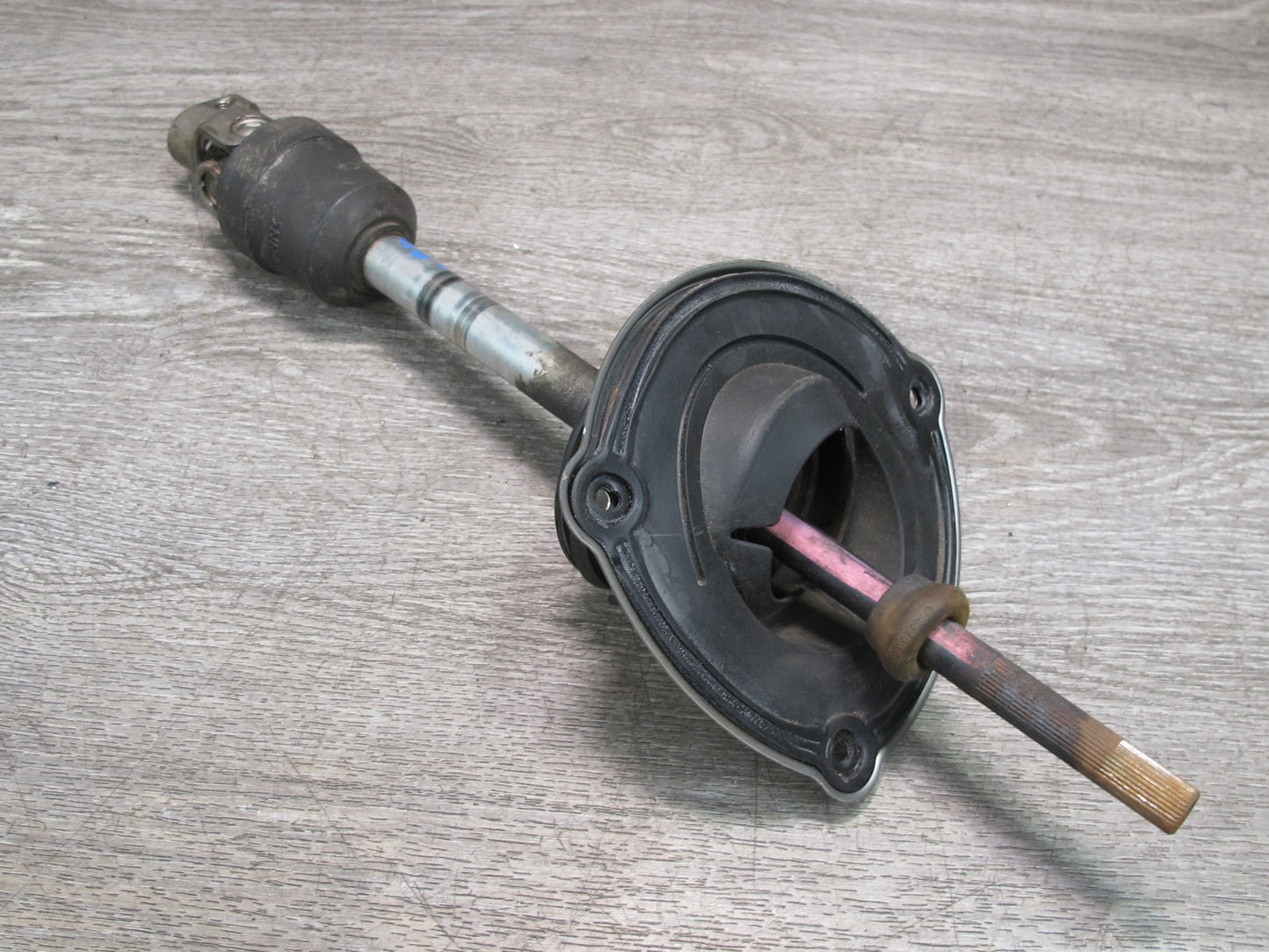 01-06 Lexus UCF30L LS430 Steering Column Lower U Joint Shaft OEM