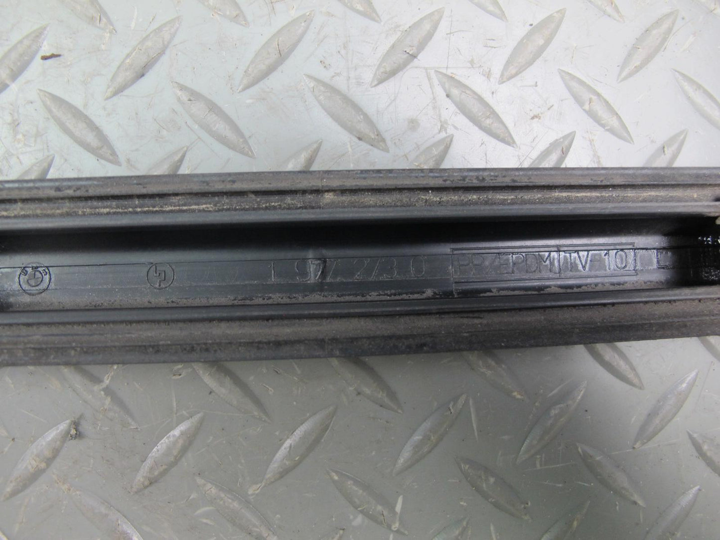 94-99 BMW E36 Coupe Convertible Front & Rear Side Trim Molding Cover Set OEM