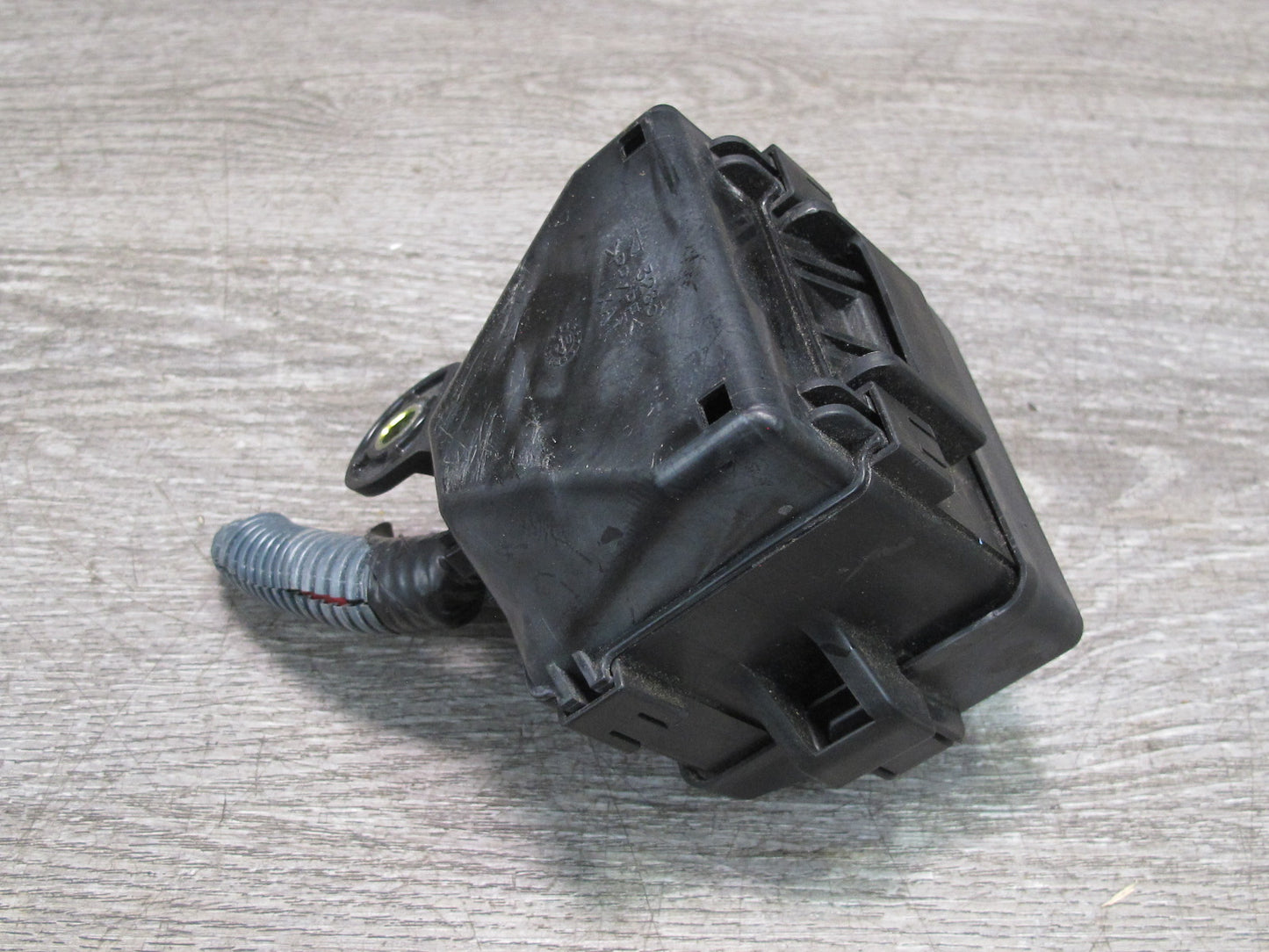 01-06 Lexus UCF30L LS430 Junction Fuse Relay Box Module OEM