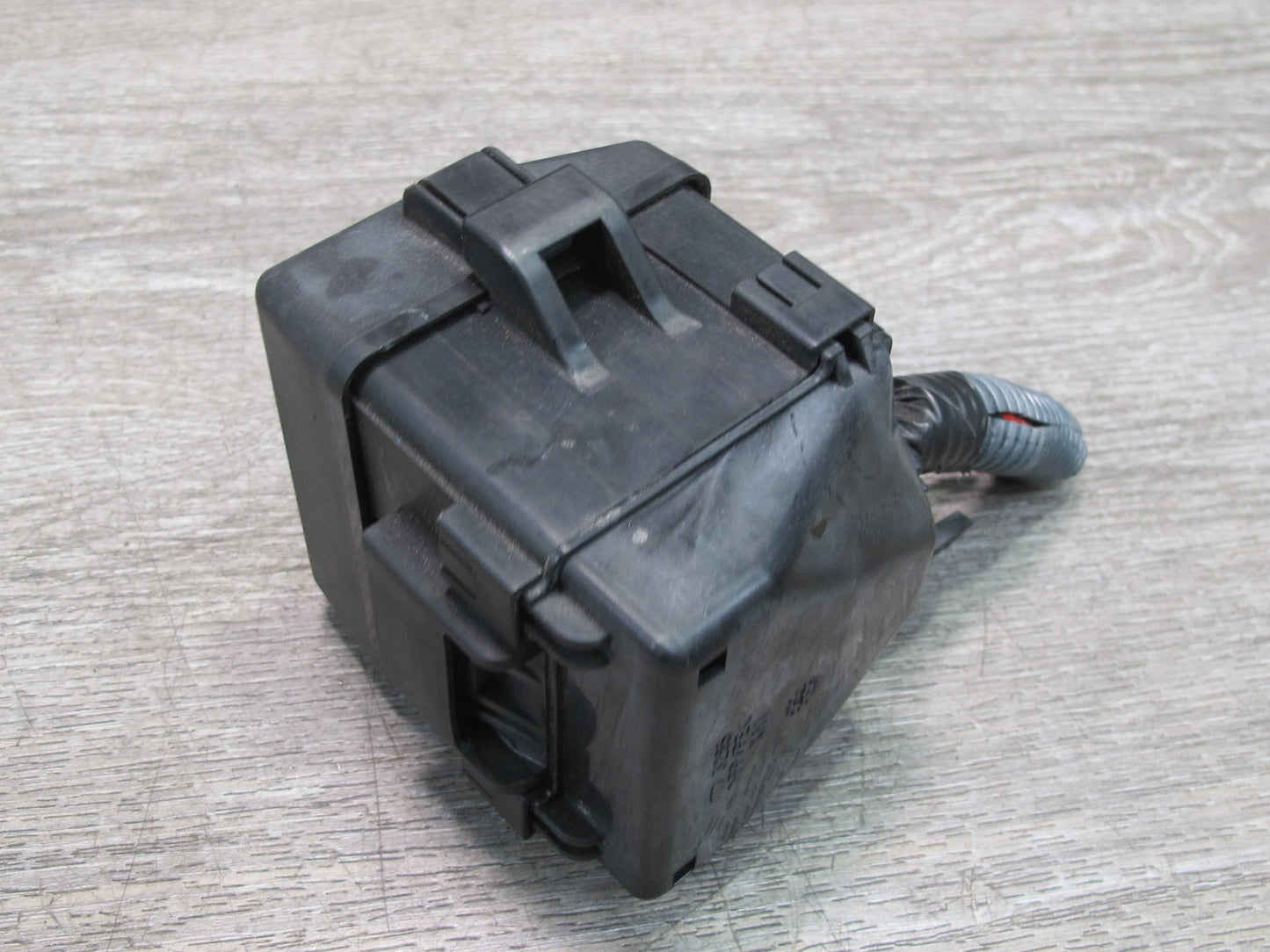 01-06 Lexus UCF30L LS430 Junction Fuse Relay Box Module OEM