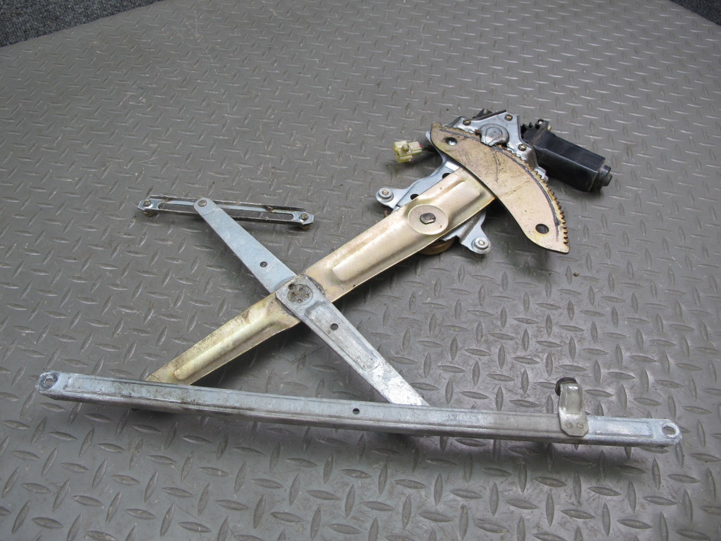 86-92 Toyota Supra MA71 Left Door Window Regulator w Motor OEM