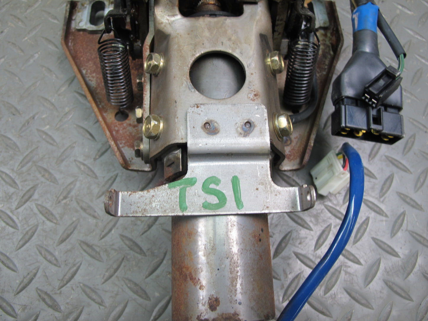 87-88 Toyota Supra MA71 Steering Column Assembly OEM