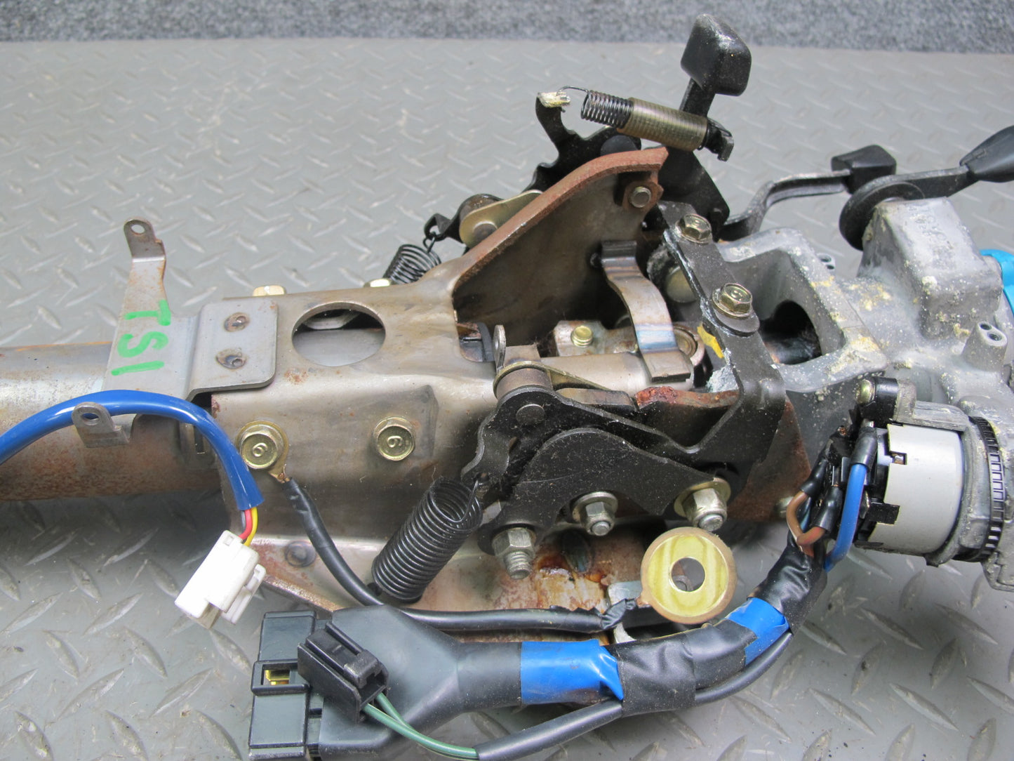 87-88 Toyota Supra MA71 Steering Column Assembly OEM