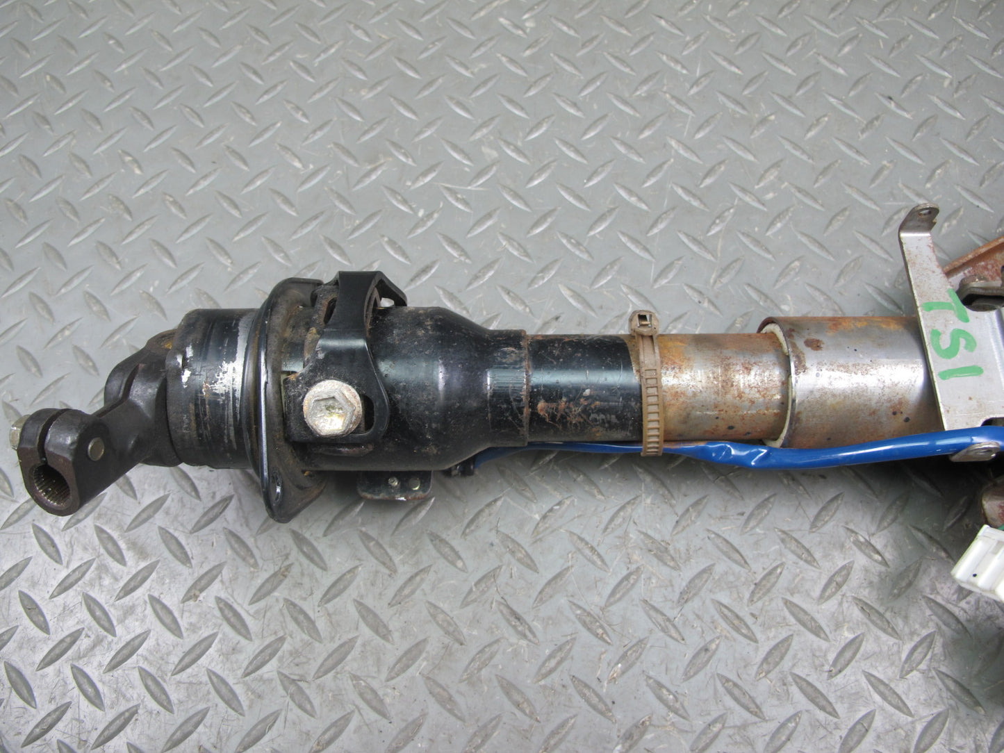 87-88 Toyota Supra MA71 Steering Column Assembly OEM