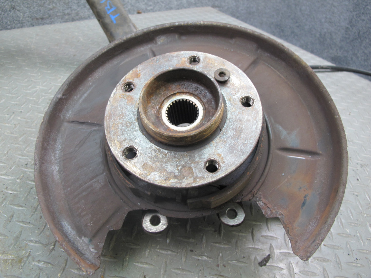 94-97 BMW E36 Conv RWD Rear Right Trailing Arm Knuckle Wheel Hub Bearing OEM