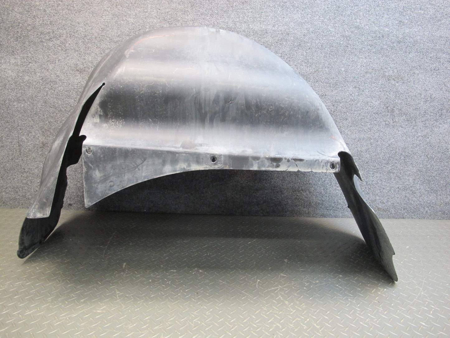 03-06 Chevrolet SSR Rear Right Fender Liner Splash Shield 15119960 OEM