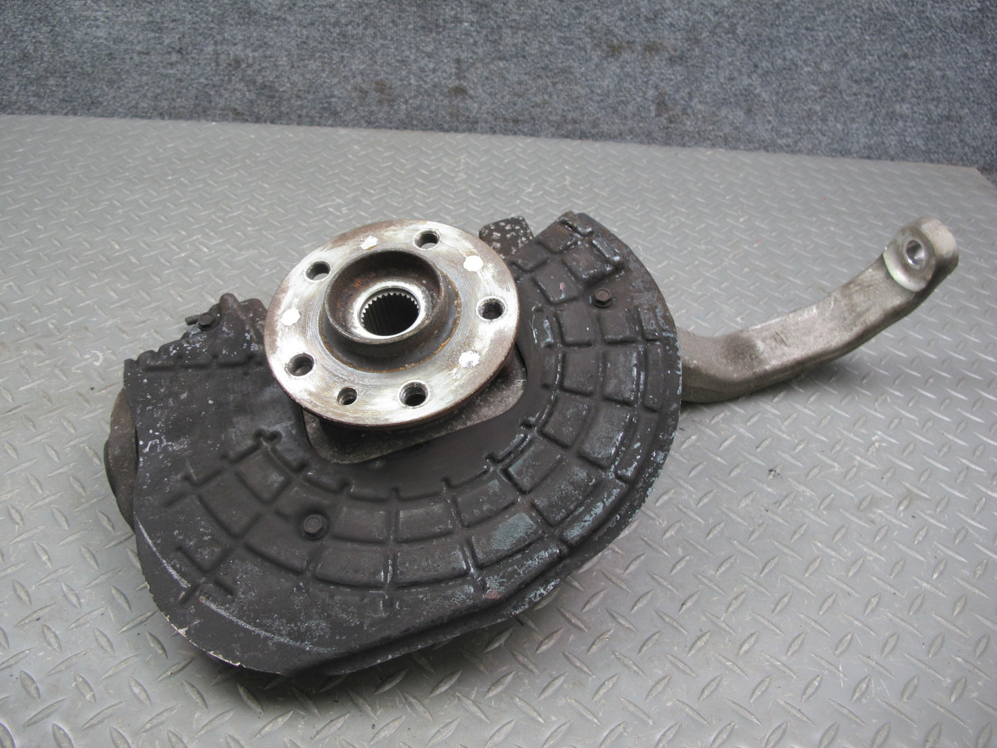 14-17 Maserati Ghibli SQ4 Front Left Wheel Hub Spindle Knuckle 40K Miles OEM