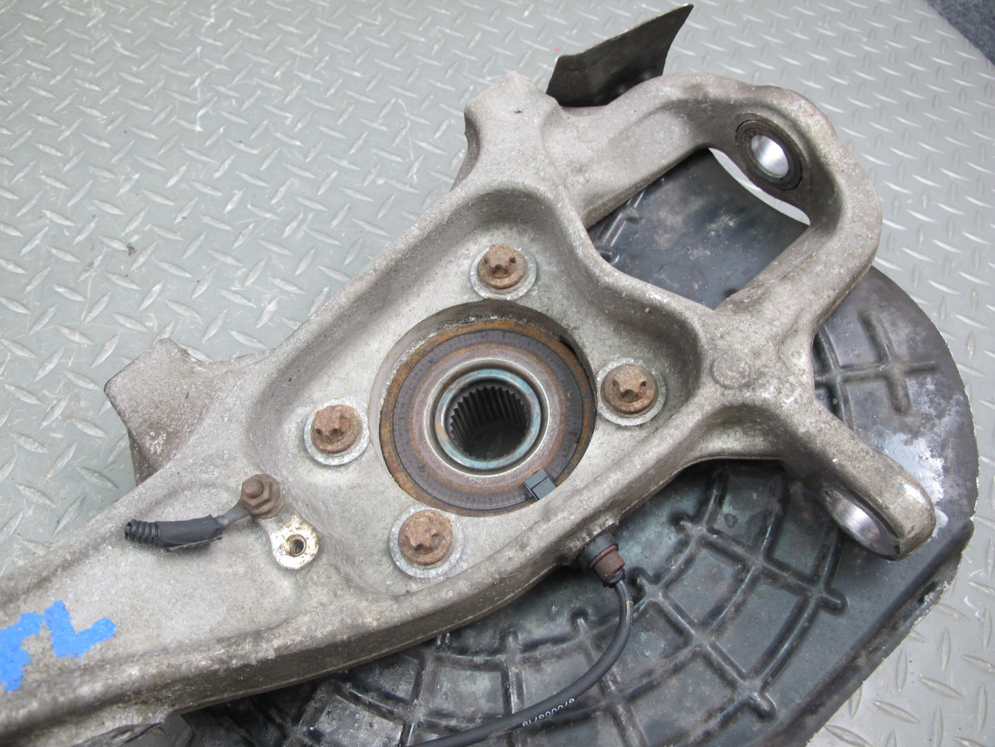 14-17 Maserati Ghibli SQ4 Front Left Wheel Hub Spindle Knuckle 40K Miles OEM