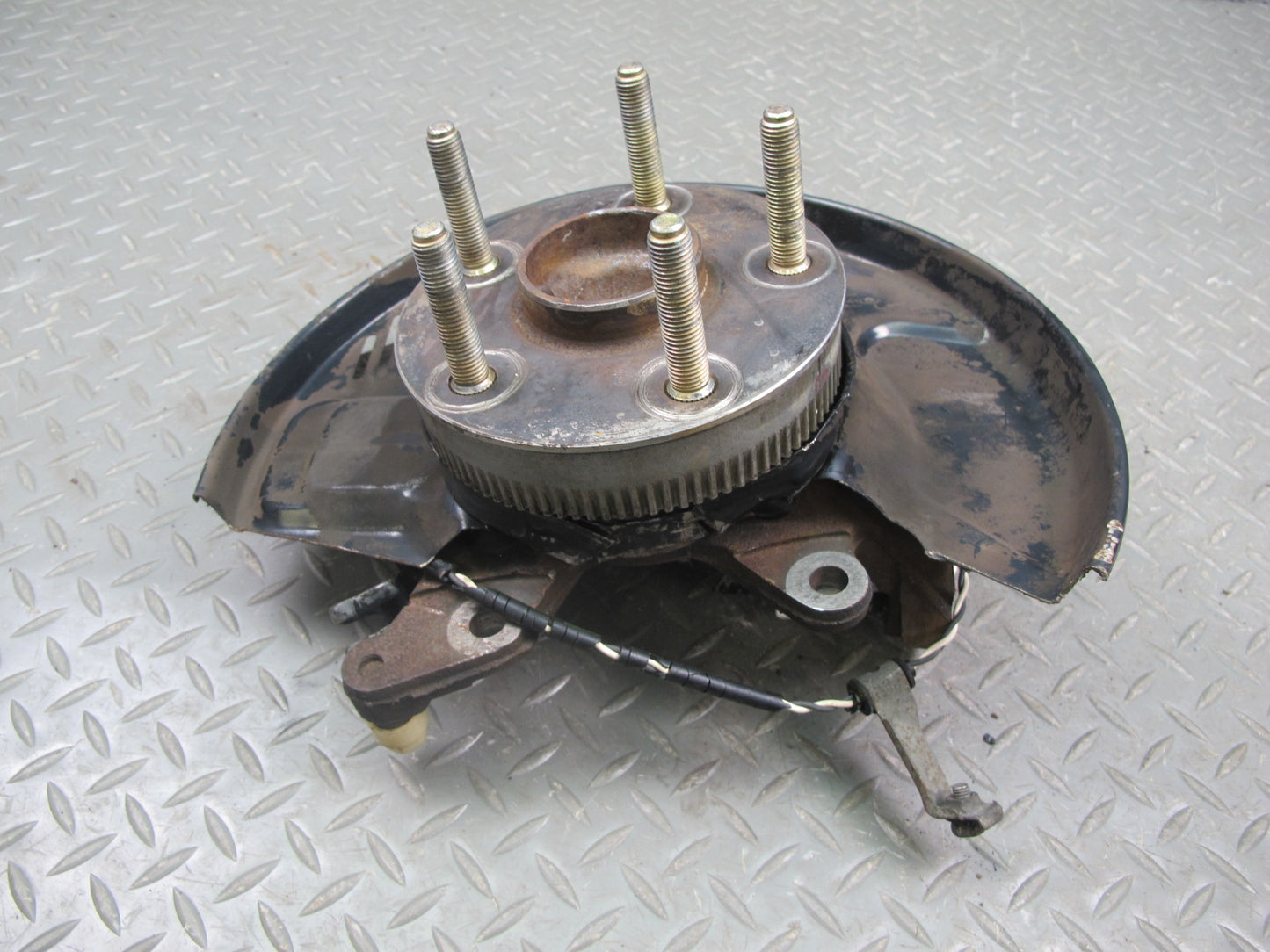 86-90 Toyota Supra MA71 ABS Front Left Spindle Knuckle Wheel Hub Bearing OEM