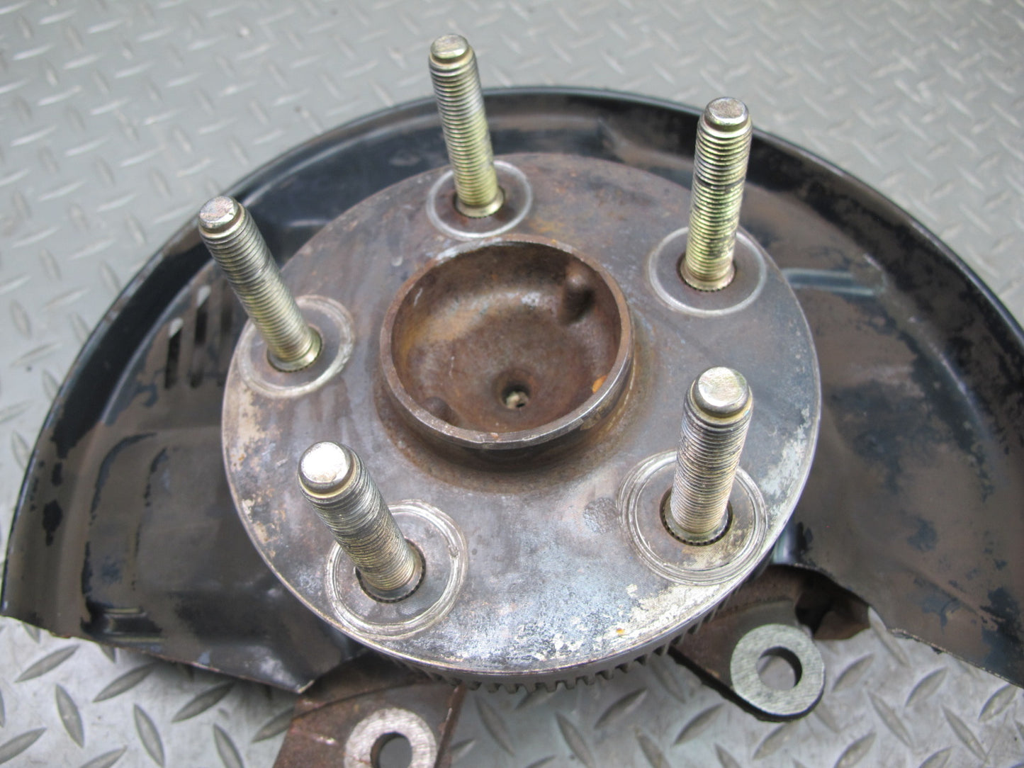 86-90 Toyota Supra MA71 ABS Front Left Spindle Knuckle Wheel Hub Bearing OEM